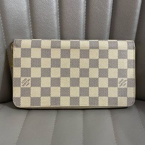🛑SOLD🛑 Louis Vuitton Damier Azure Large Zippy Wallet